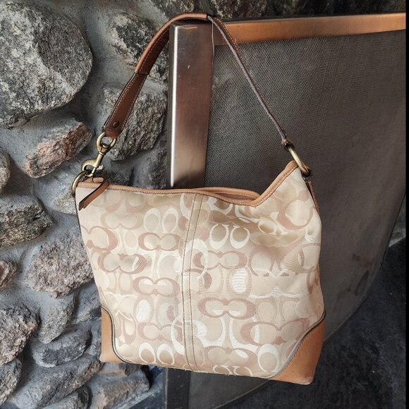 COACH Vintage D1093-F15667 Chelsea Optic C Tan/Brown Hobo Bag - Picture 10 of 16